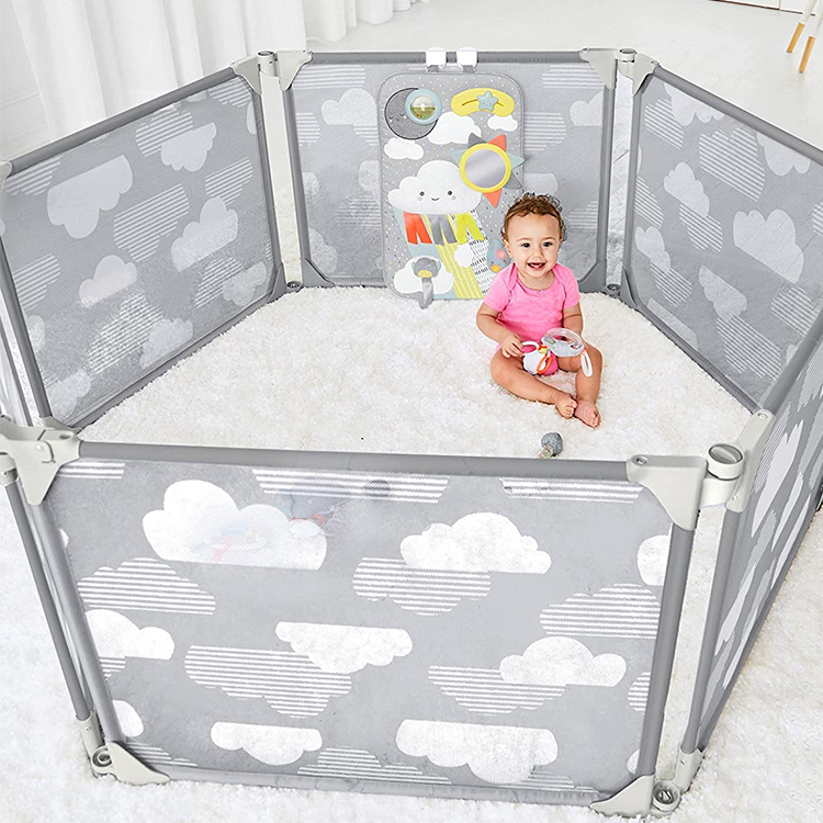 Safety Play Area indoors/Outdoors Folds up travel playpen for baby