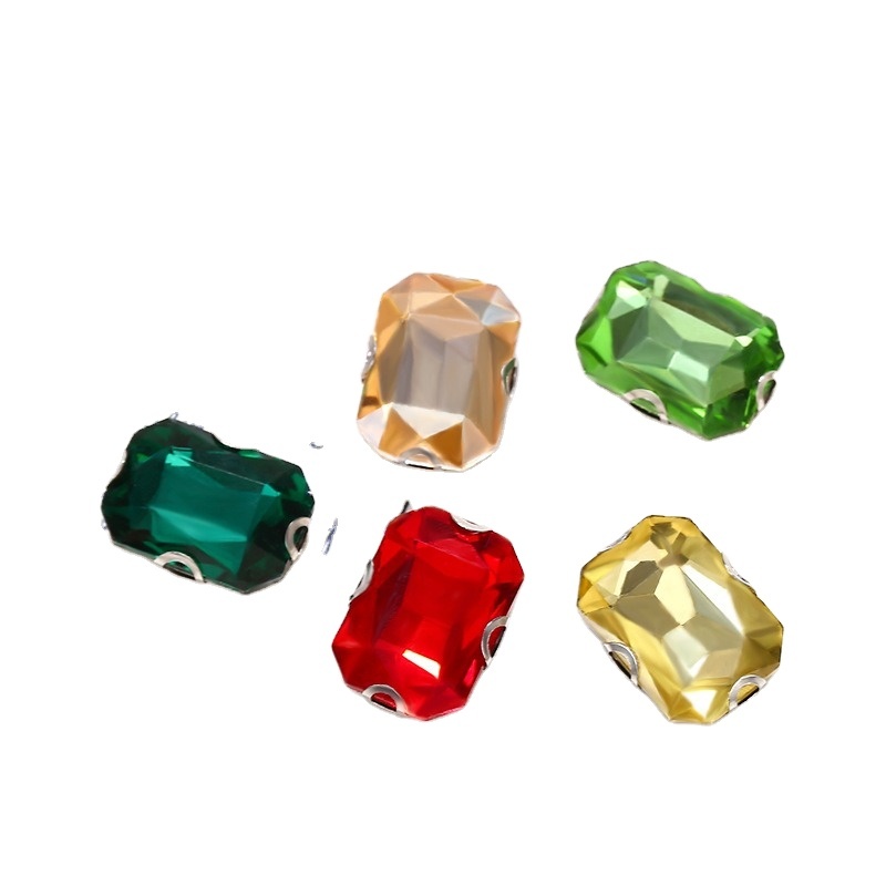 China Factory Wholesale 10*14mm Octagonal Stone Rhinestone Buckle Silver Claw Crystal Garment Beads High Quality
