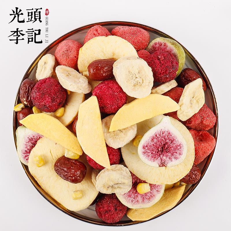 Hot Selling Fruit Chips Mixed strawberry figs mango Crispy comprehensive fruit snacks Freeze dried mixed fruit crisp