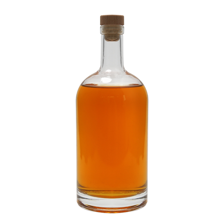 High Quality Clear Glass Liquor Bottle 700ml 750ml Nordic Gin Whiskey Vodka Liquor Spirit Bottle For Liquor Rum 500ml