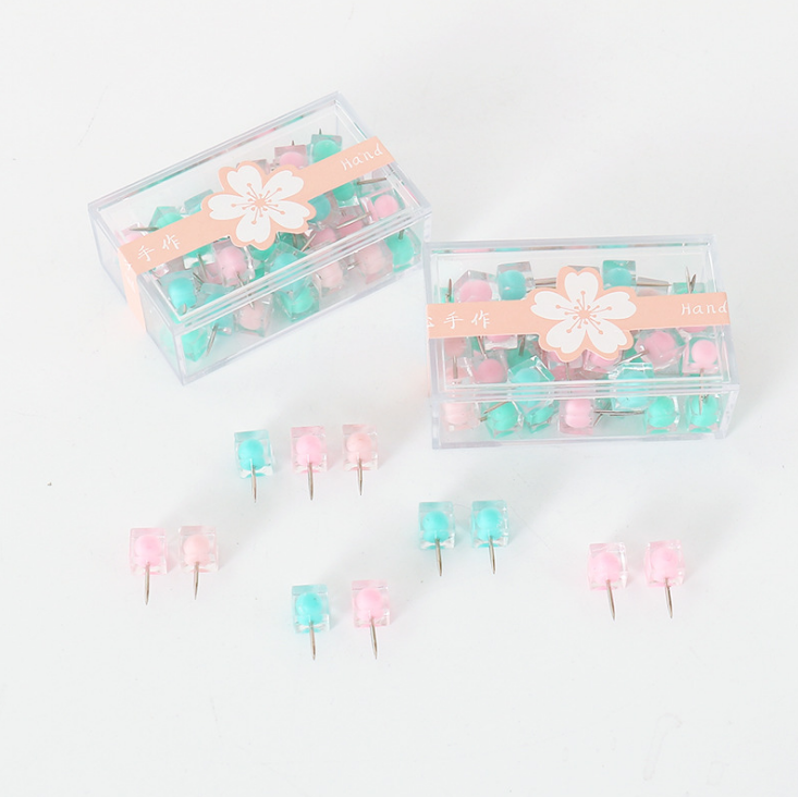 Wholesale assorted color Thumb Tacks 40 pcs Push Pins Drawing Pins Tacks Push Pins In Box Stationery Set