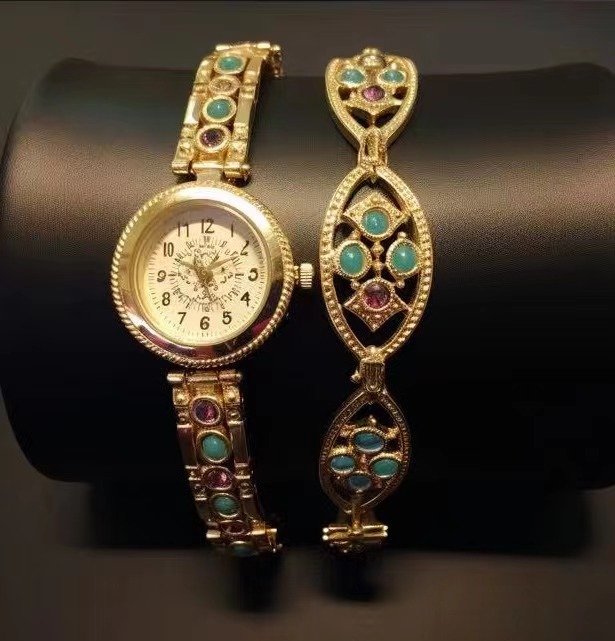 2024TINICES latest antique western style watch for women vintage jewelry waterproof watch bracelet professional customization