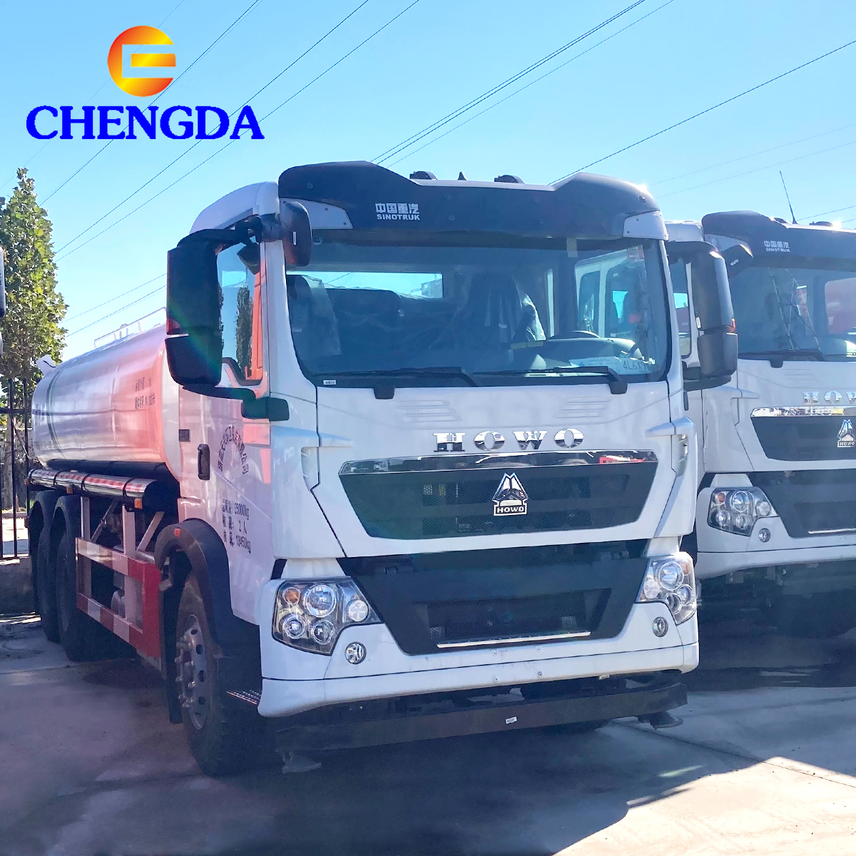 Китай Sinotruck Howo поливочный грузовик 6*4 поливочная тележка грузовик на продажу