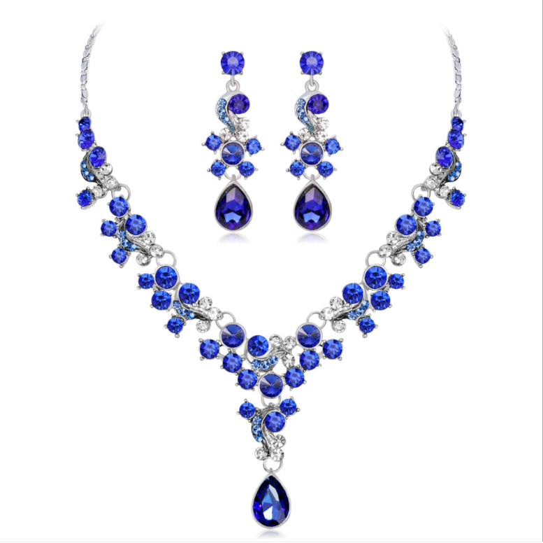 2021 Hot Sale Retro Luxury Diamond Necklace Earrings Ring Bracelet Jewelry Set