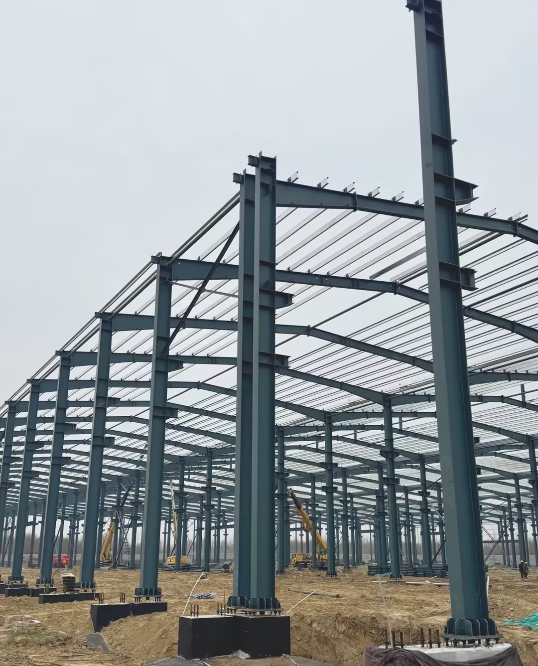 China Prefabricated Industrial Factory Modular Workshop Low Cost Prefab Steel Structure Light Galvanized Metal Workshops Plants