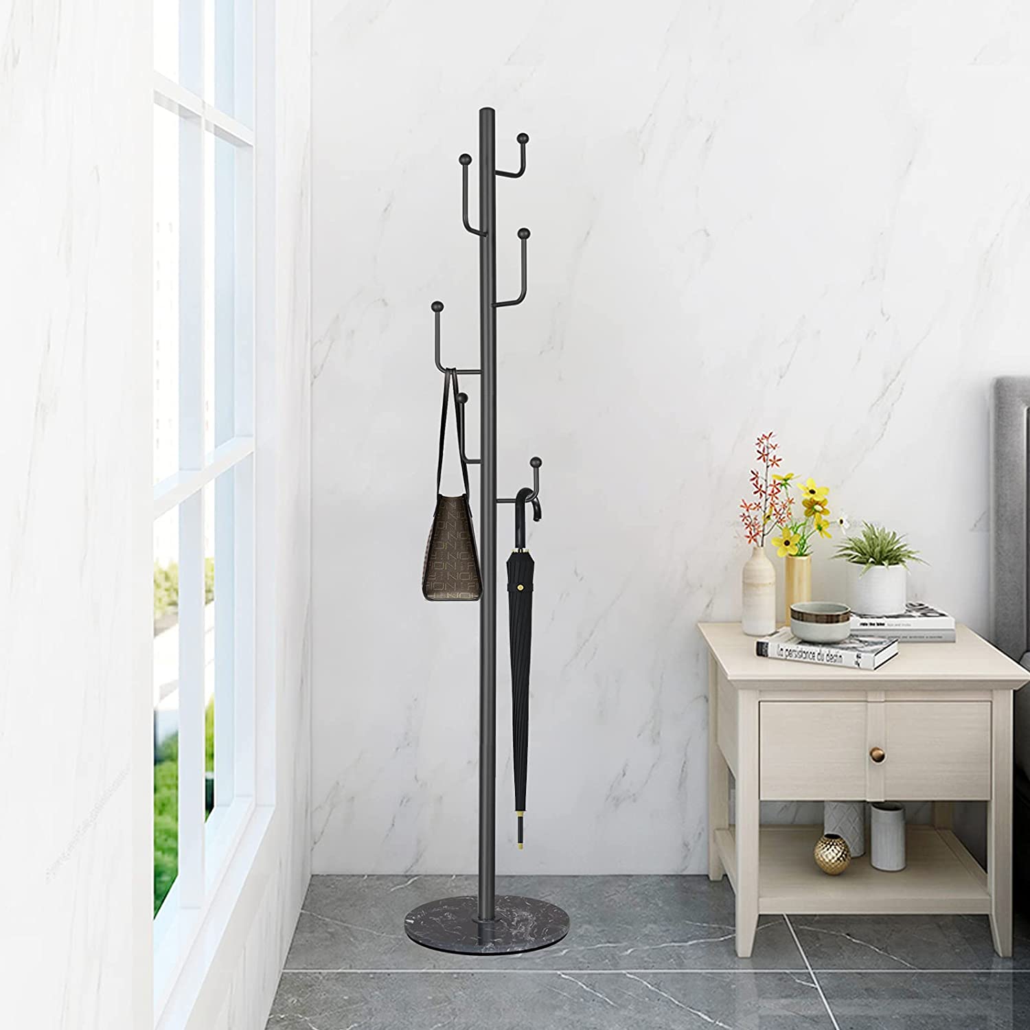 Nordic luxury Creativity coat rack Simple Modern Bedroom Living Room Home Furniture Gold Metal stand hanger China Clothes Rack