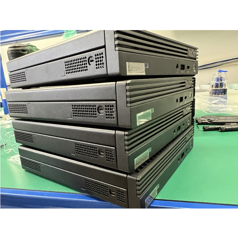 Настольный мини-компьютер Lenovo ThinkCentre M930Q
