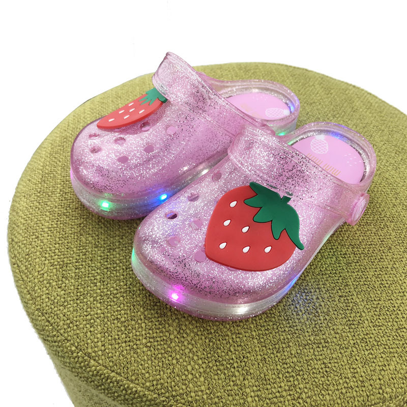 2021 new fruit baby sandal for boys and girls LED flash light, Closed slippers Garden shoes