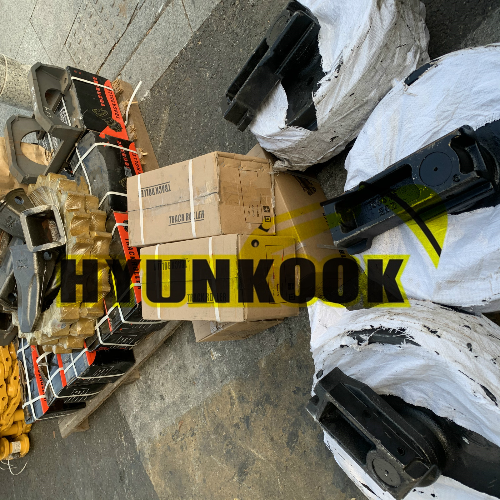 Звездочка экскаватора HYUNKOOK VOE 14689663 VOE14689663 EC300D GP