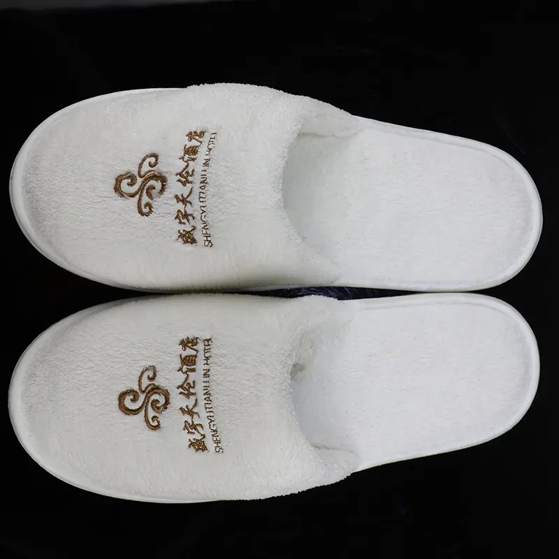 Hotel black white disposable  bedroom custom logo coral fleece cheaper fabric luxury spa hotel slippers
