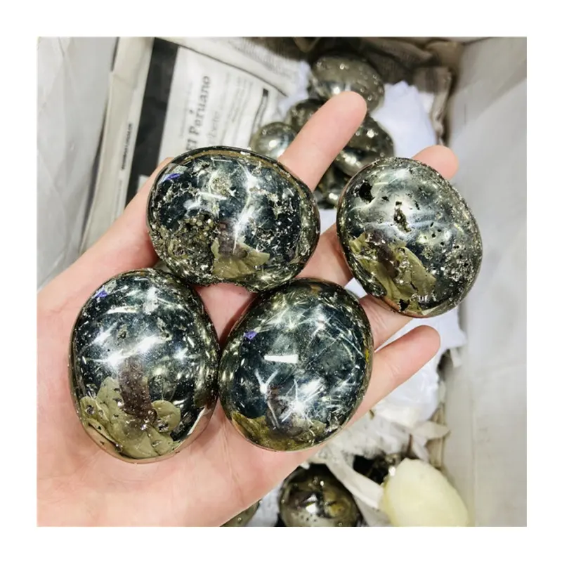 High Quality Natural Healing Polished Golden Pyrite Geode Crystal Palm Stone for Meditation