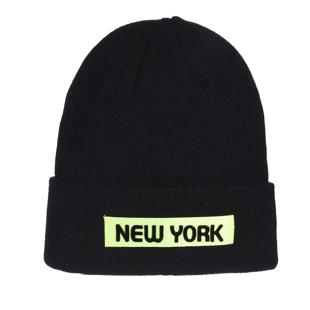 Wholesale Custom Knitted Hats Embroidered Logo Warm Beanie Winter Hat