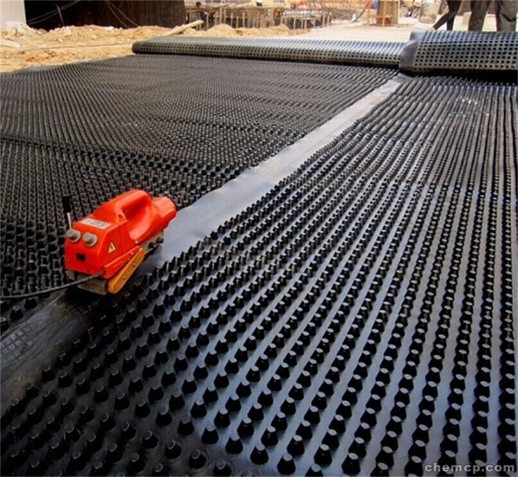 system water channel plastic plastic water channel roof mat mesh board pvc Geomembrana for green roofs dimple mat