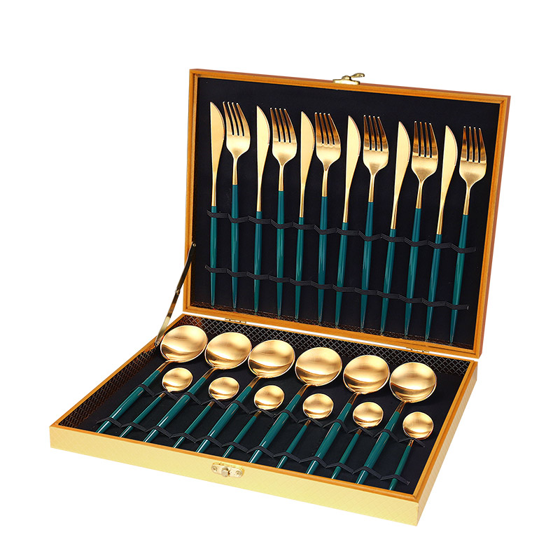 24 pieces Cutlery set with gift box Gold Plated White handle Stainless Steel Fork Spoon Knife Flatware metal tableware set