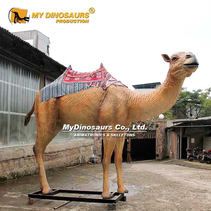 My Dino Films Prop Стекловолоконная реалистичная скульптура верблюда
