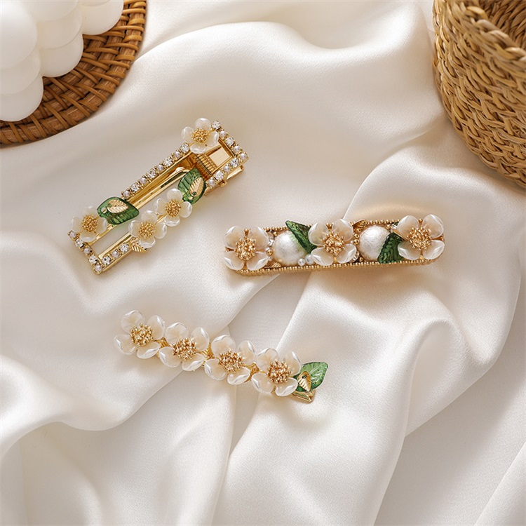 Hair Barrettes Shell Flower Duckbill Headbands For Women Green Leaf Spring Pear Series Jewellery Accessories Hair Barrette