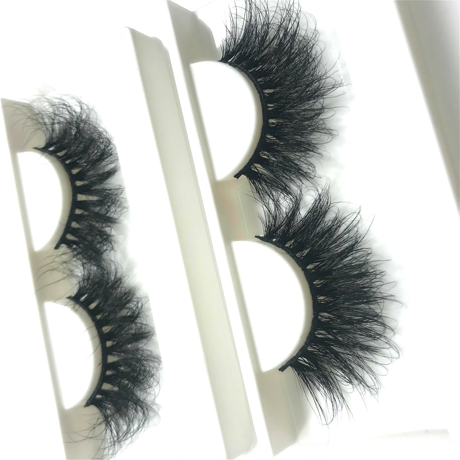 100 Handmade 3D Mink Lashes Vendor Handicraft Own Brand False 25mm Mink Eyelashes
