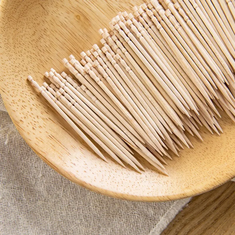 Chinese Food Grade Toothpick Custom Packages Wooden Round Birch Toothpick In Bulk