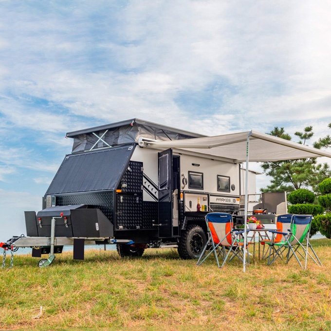 COMPAKS RV 13 футов Поп Топ автофургон внедорожник Гибридный автофургон дорожный трейлер со встроенным унитазом