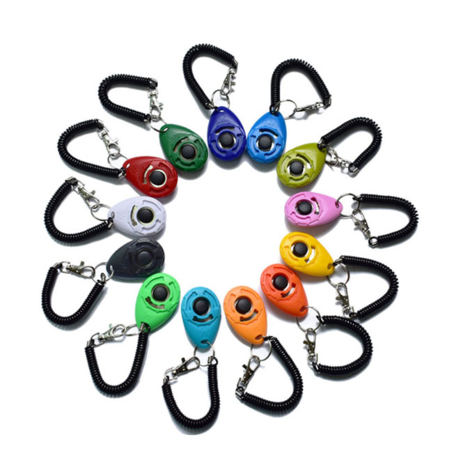 Manufacturer wholesale multi-colors sound stop barking training whistle round dog clicker