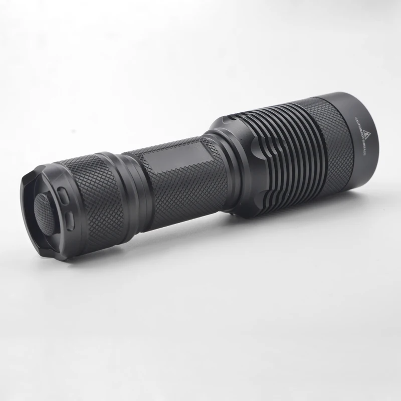 Черный Манта c8.2 алюминиевого сплава XHP70 XHP50 SST-40 led хост мощность на литиумовой батарее 1x18650 / 26650 фонарик "сделай сам"