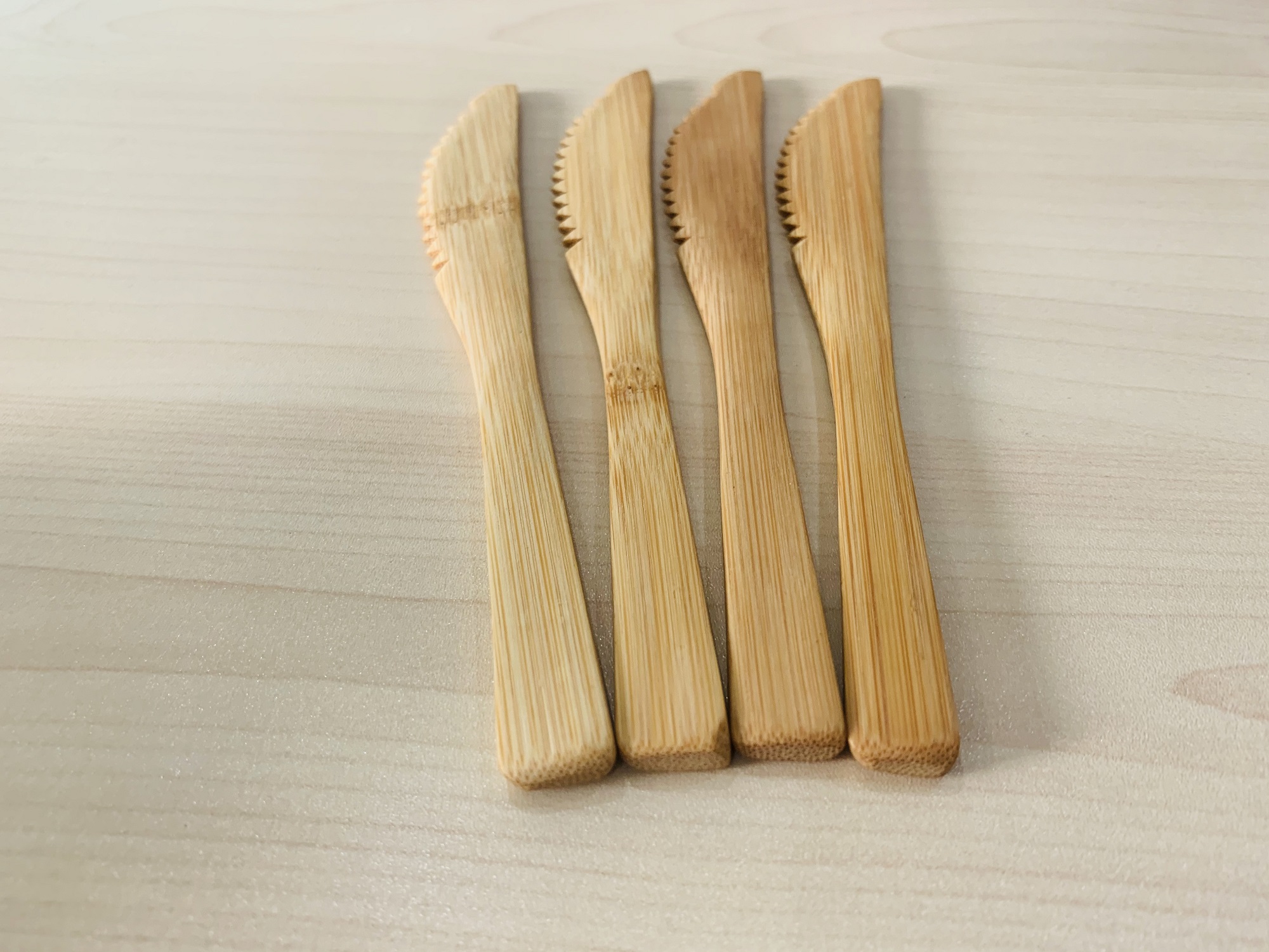 High quality factory price edible bulk eco friendly reusable bamboo steak knife