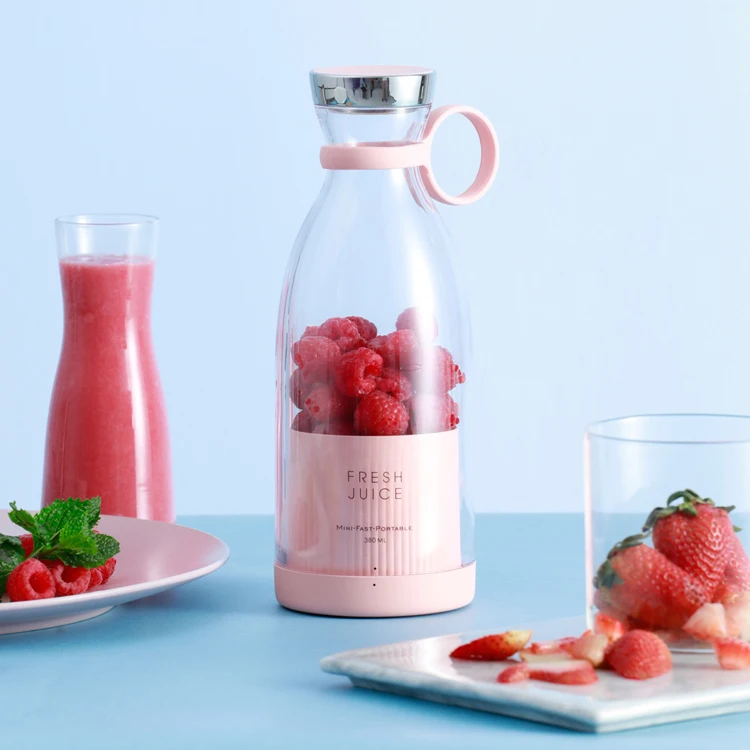 Portable Mini Manual Rechargeable USB Fruit Juicer with Colorful Design