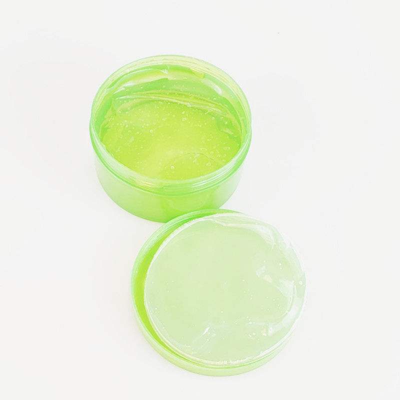 aloe vera soothing gel for sun burned skin