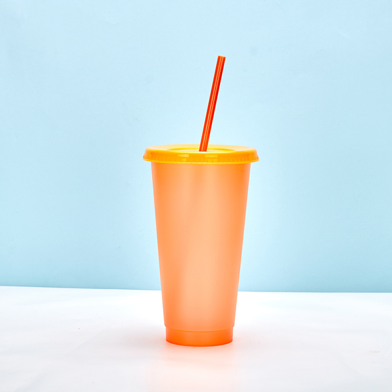 Wholesale custom logo printed color changing cups with lid and straw reusable 16oz cold coffee plastic cup color changing
