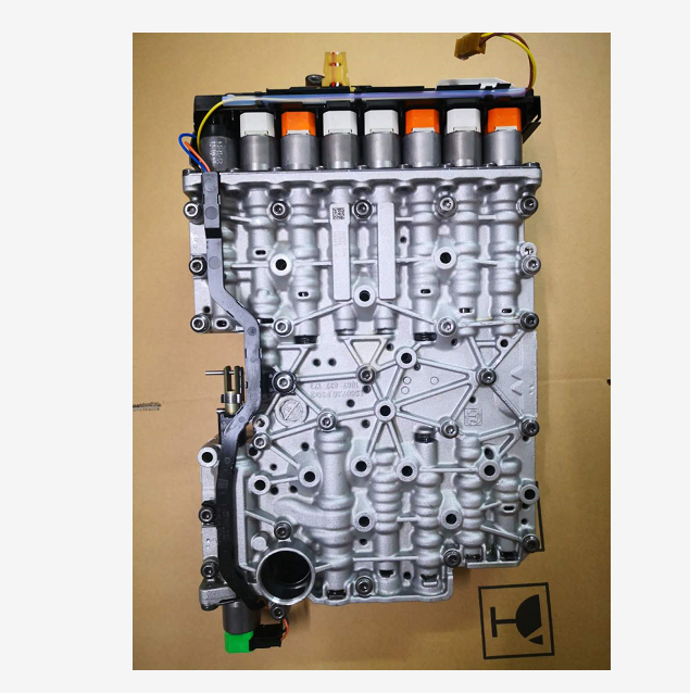 Корпус клапана автоматической коробки передач с TCM TCU для коробки передач 8HP45