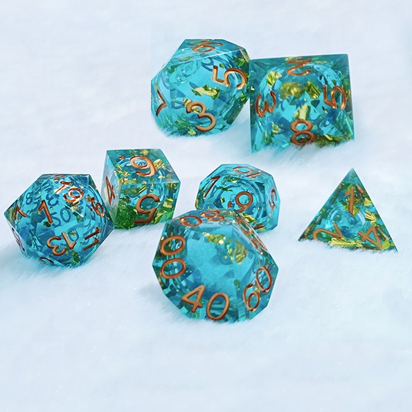Заводские черные игральные кости DND d20 с жидким сердечником для подземей и драконов настольные игры