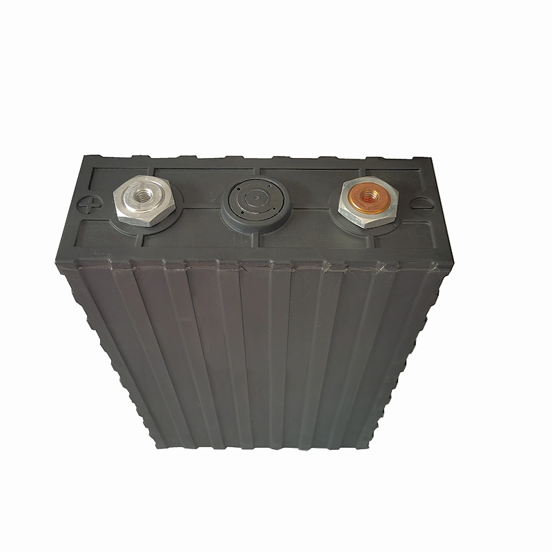 Литий-железо-фосфатных аккумуляторов и 3.2v200Ah LiFePO4 3.2v200Ah