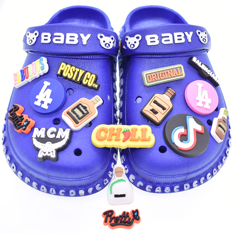 Wholesale PVC Shoe Accessories Kid Clog Shoe Charms for charm Happy Easter Shoe decoration