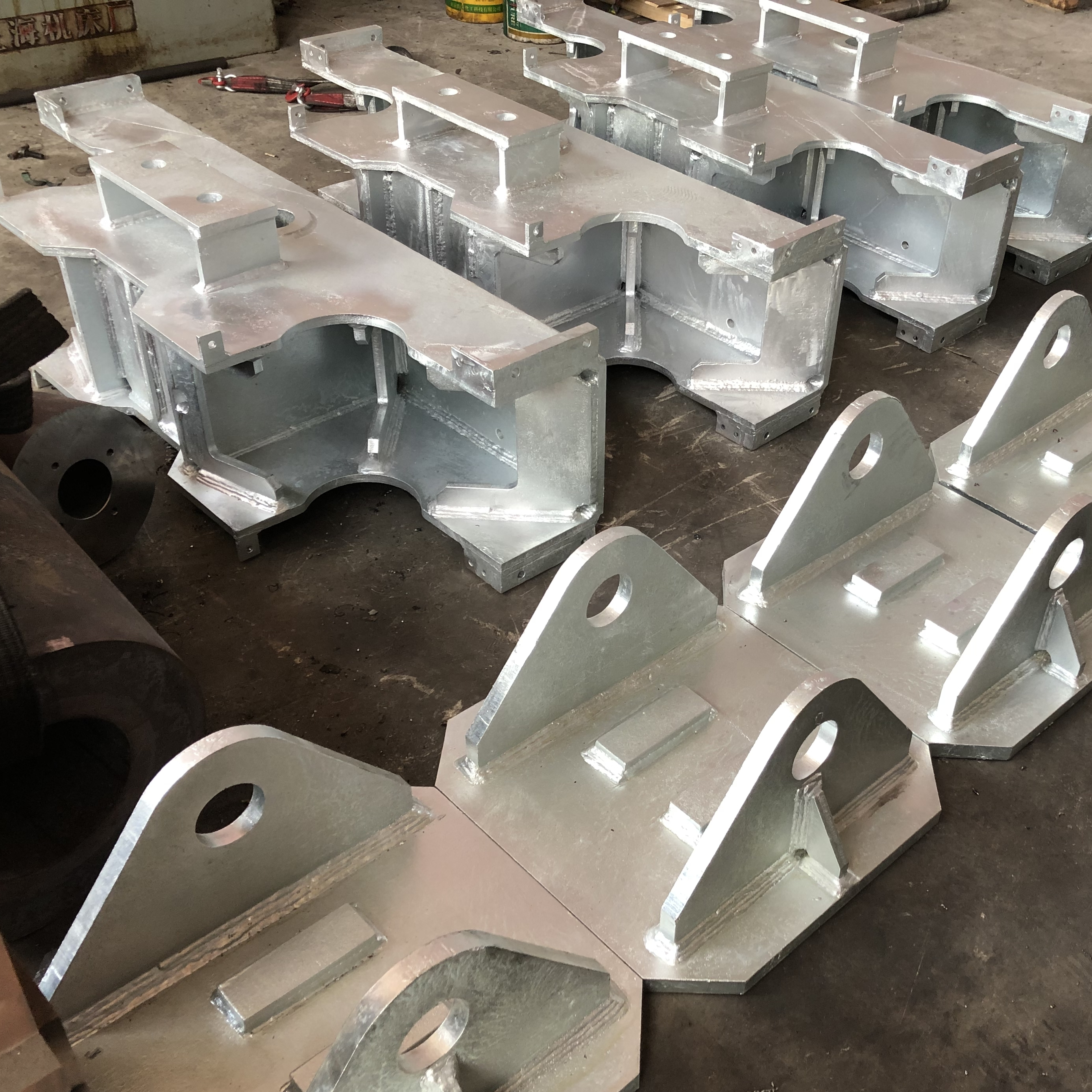 Huihuang Metal AD-12 High Strength Aluminium Alloy Ingots Durable for Automotive & Aerospace Industries Sheet Metal Fabrication