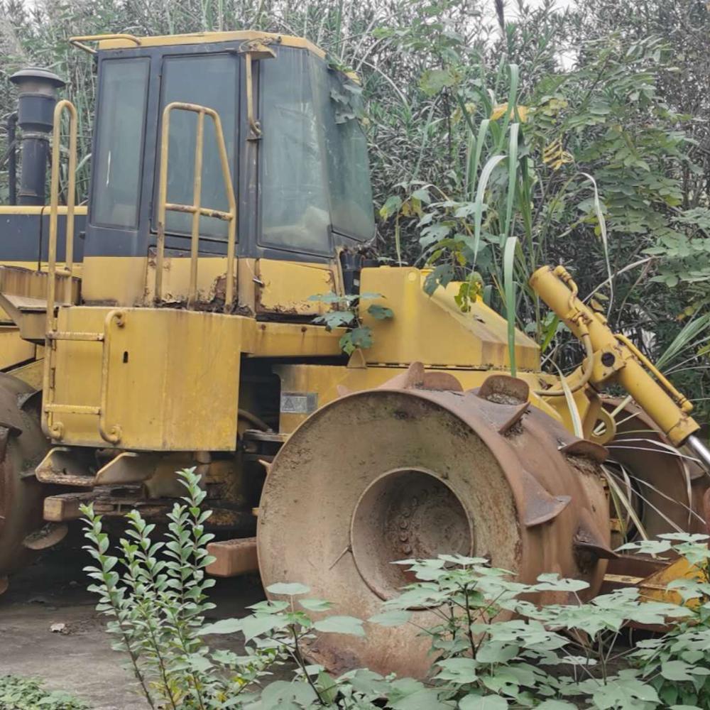 USED CATERPILLAR Soil Compactor-816F