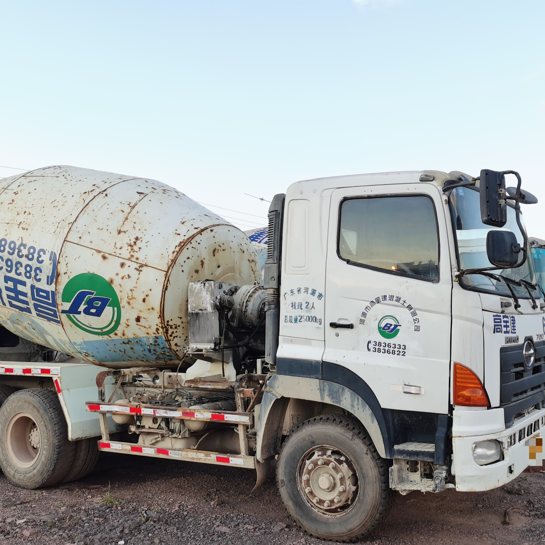 Б/у смеситель hino, б/у смеситель hino, по низкой цене