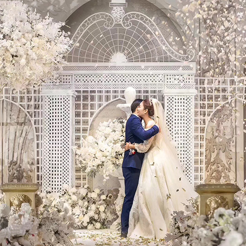 Hot selling Iron Castle Eternal City wedding props background stage layout decorative ornaments outdoor wedding arch