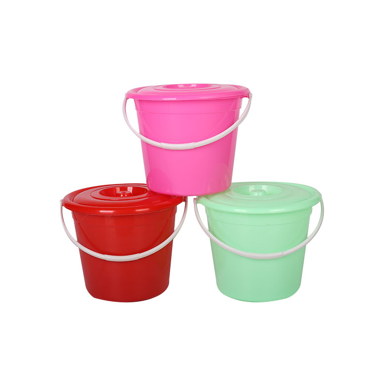 Environmental large capacity custom size portable wholesale plastic bucket home cleaning with lid