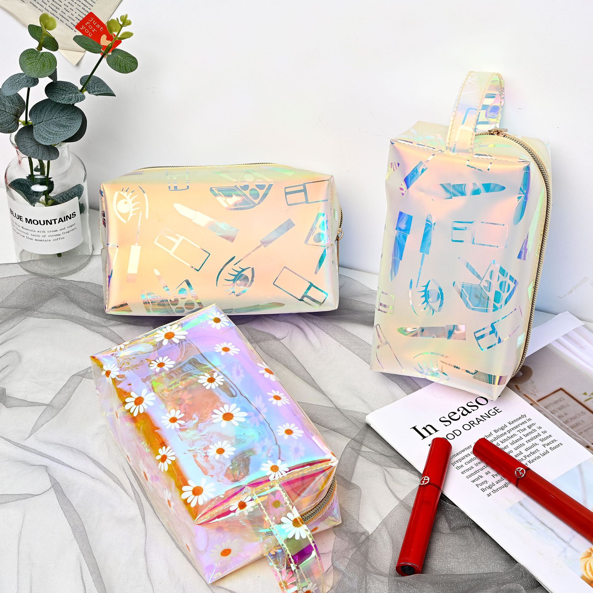 Hot sales in stock Small Waterproof Colorful Toilet Travel Pouch Kit Clear Makeup Bag Cosmetic for Travel