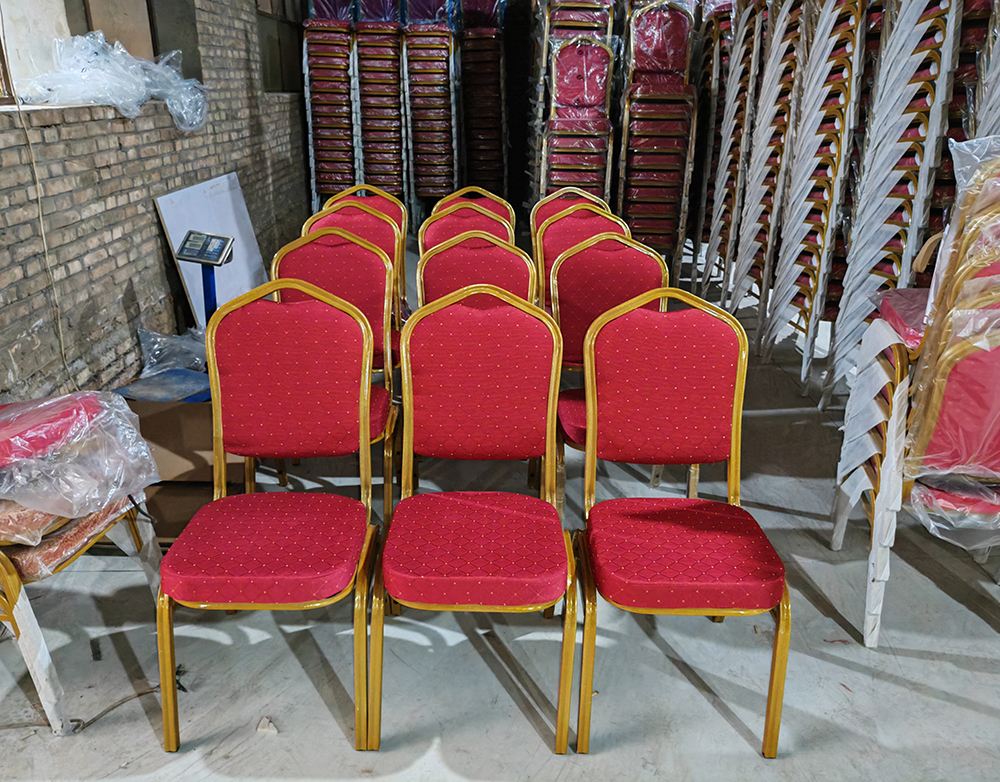 Wholesale Cheap Luxury Stackable Gold Metal Iron Aluminum Hotel Banquet Chairs for Party and Event