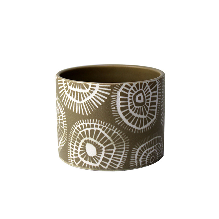 Wholesale Luxury New Style Fancy Small Round Ceramic Porcelain Candle Jar Vessels