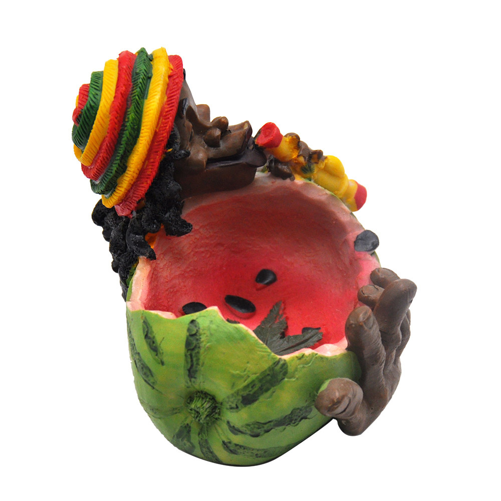 All kinds of hip hop style environmental protection material resin ashtray Portable pylon ashtray