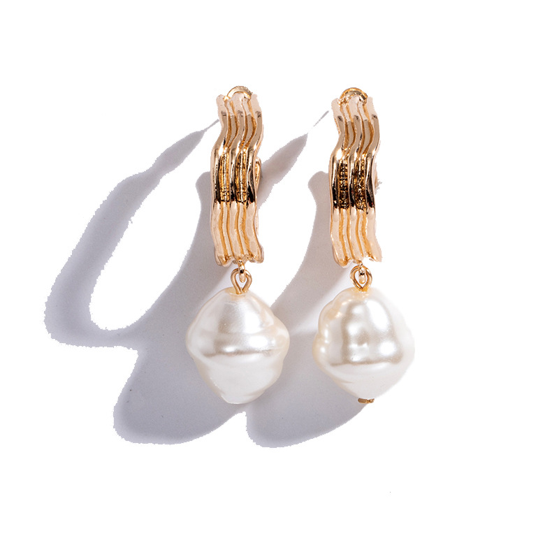 Handmade Fashion single product customizable pearl love earrings simple fashion pearl earrings