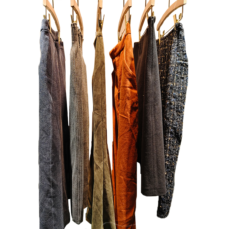 Wholesale Second-Hand Lady Winter Long Cotton Skirt Casual Mixed Adult Clothes Bulk Bales Competitive Baled Prices