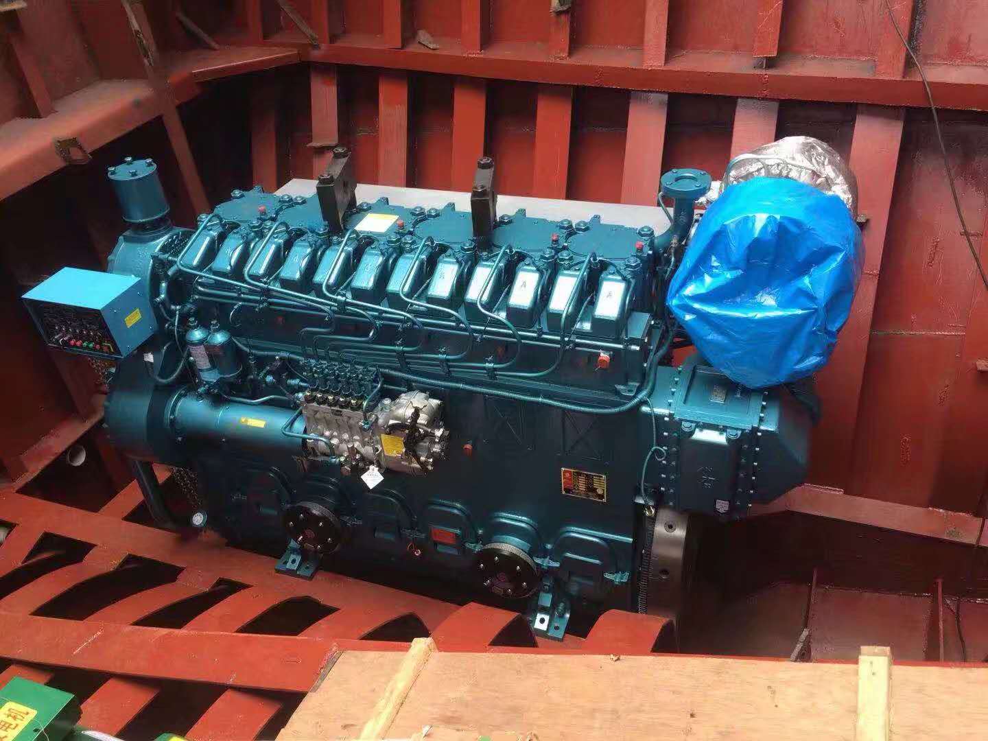 Weichai CW200 серии Судовой двигатель с редуктором 653-2394hp