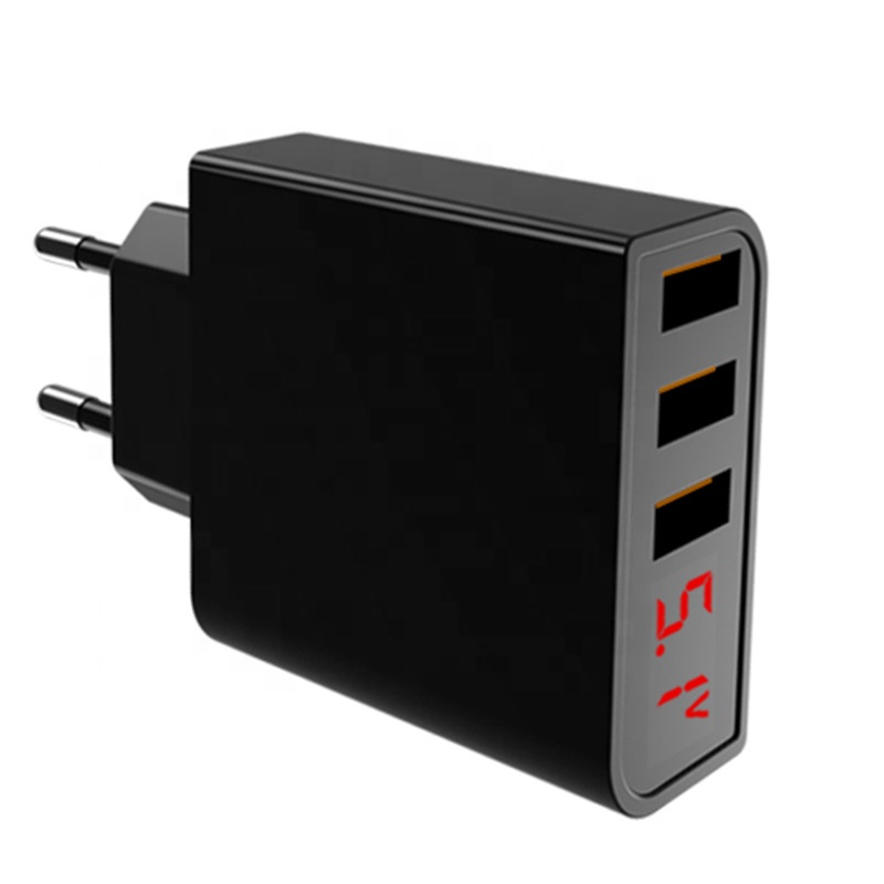 Best Price Three Port Quick Phone Charger Digital Display Portable Charger Intelligent Current Matching Phone Charger