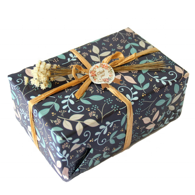 Customized high grade thickening hot stamping gift wrapping paper roll