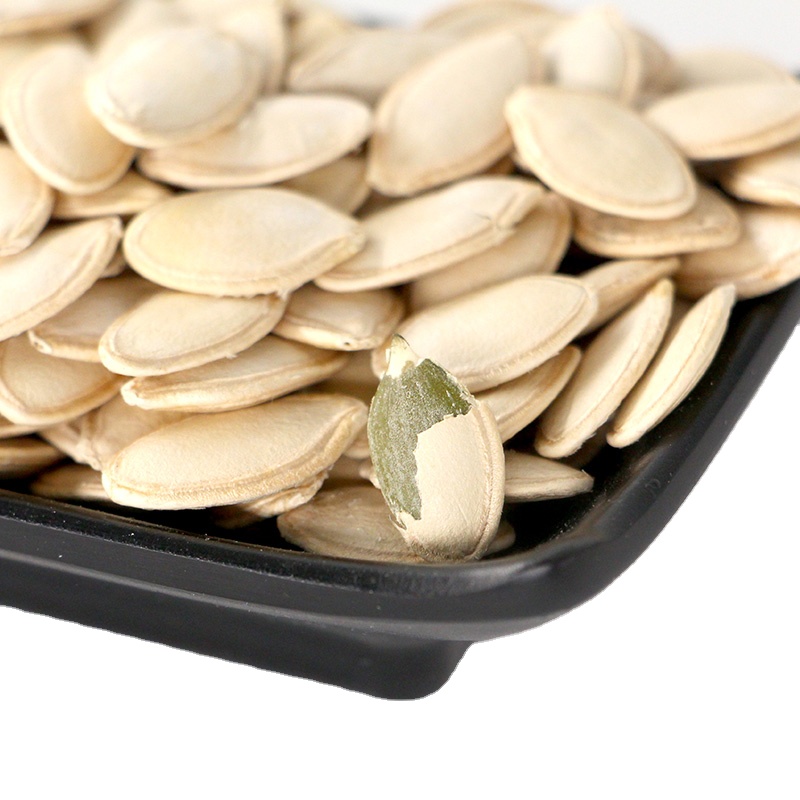 Shine skin pumpkin seeds in shell China origin in high quality