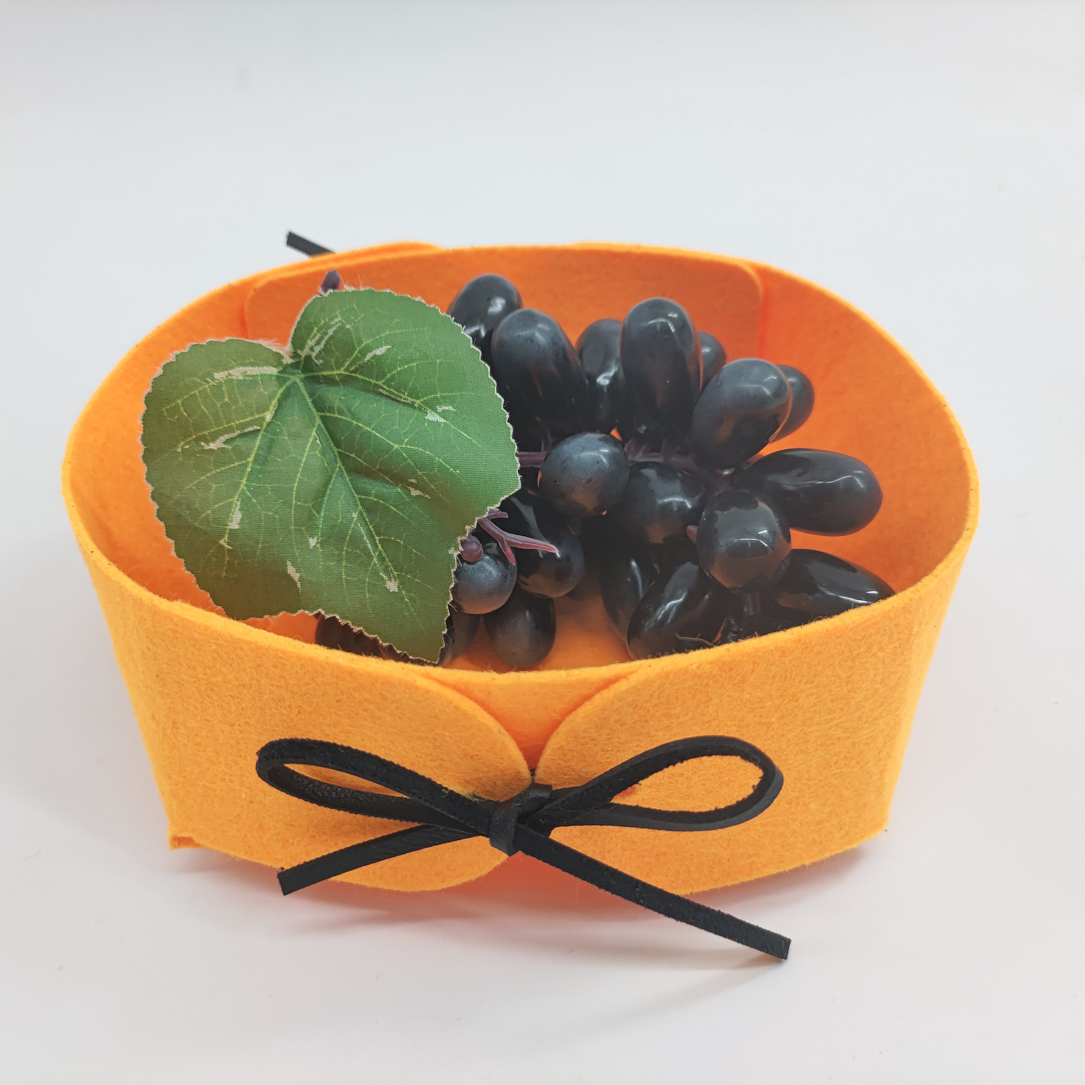 Creative Home Dinner Plate Fruit Plate Felt Non-woven Material Living Room Table Candy Dried Fruit Tray for Snack storage tray