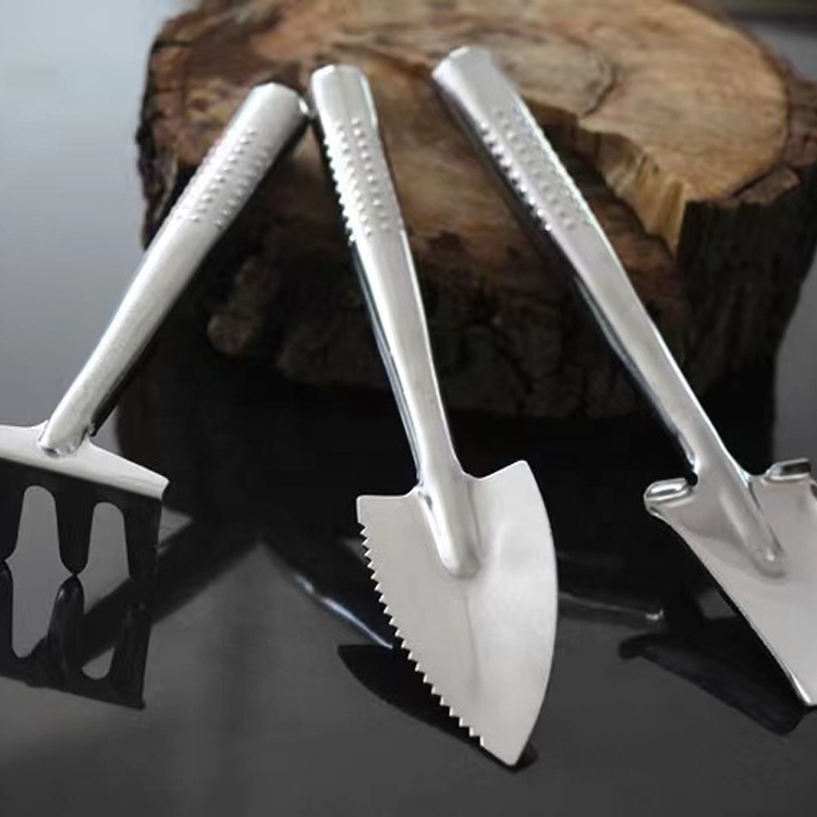Mini succulent planting tool